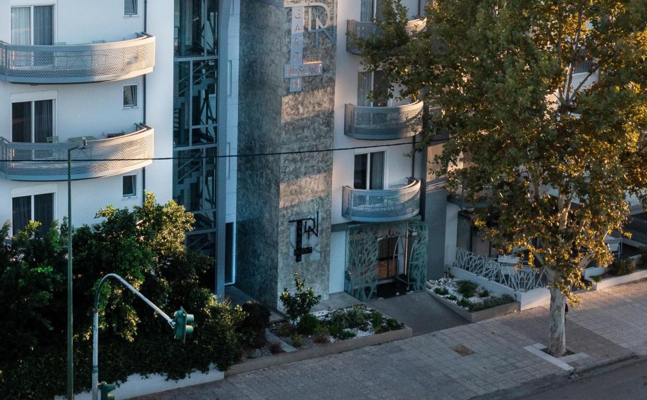 Garden City Resort Kalamata Bagian luar foto