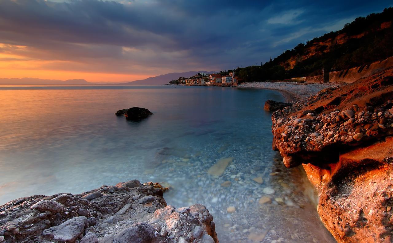 Garden City Resort Kalamata Bagian luar foto